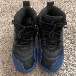 Black royals Jordan 12’s